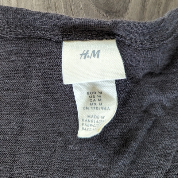 H&M - Grey Shirt - Linen - Medium - Picture 3 of 3